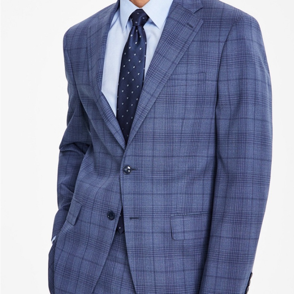 New Calvin Klein men’s suit